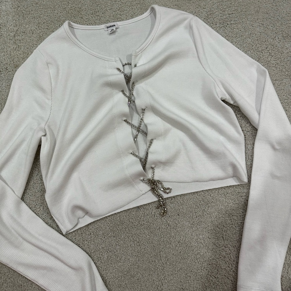 Garage Diamond Chain top